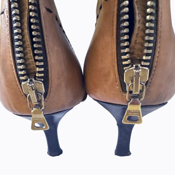 Vintage Prada Stivali Camel Leather Boot 7.5/38 Italian Kitten Heel Back Zip Y2K - Picture 6 of 14